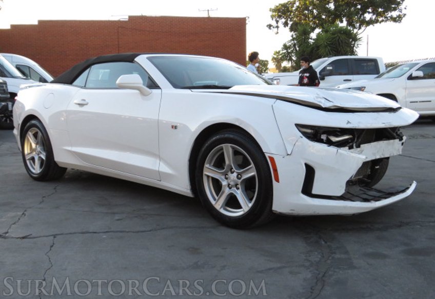 2019 Chevrolet Camaro - Image 2