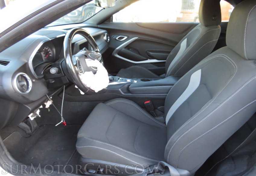 2019 Chevrolet Camaro - Image 15