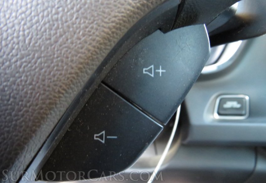 2019 Chevrolet Camaro - Image 24