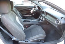 2019 Chevrolet Camaro - Image 44