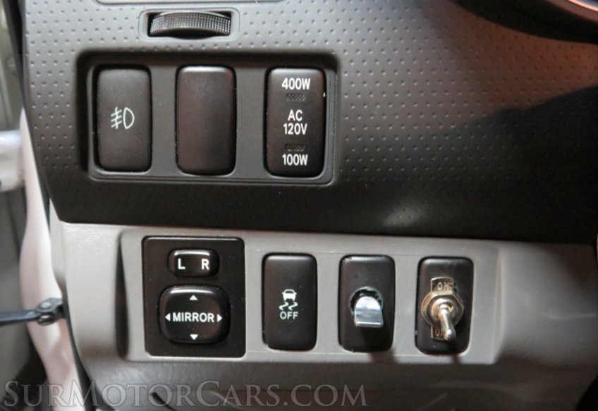 2015 Toyota Tacoma - Image 46