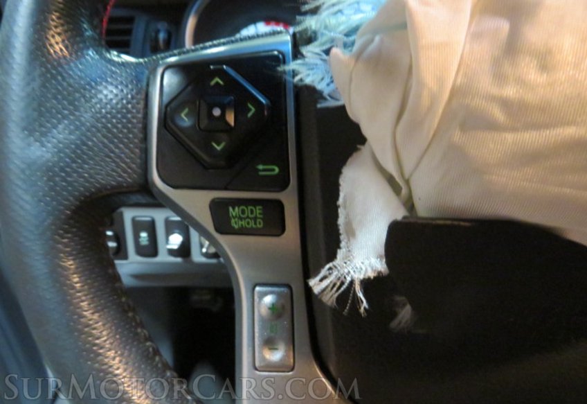 2015 Toyota Tacoma - Image 38