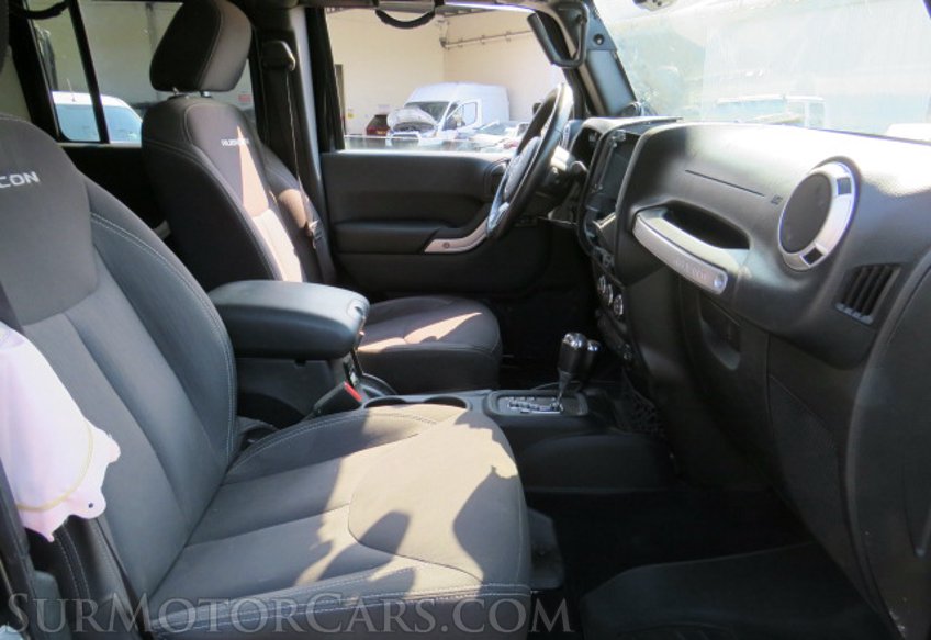 2014 Jeep Wrangler Unlimited - Image 24