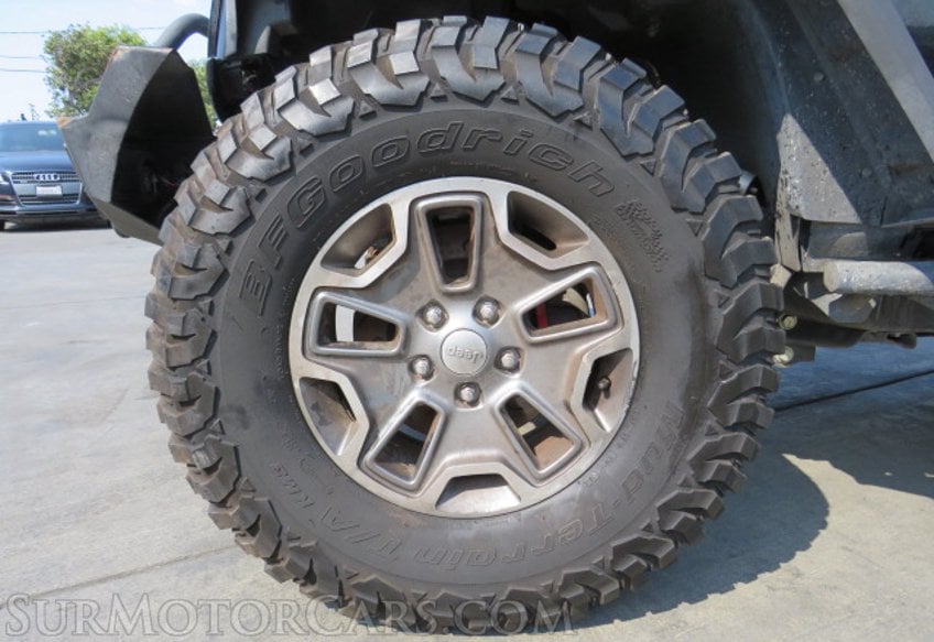 2014 Jeep Wrangler Unlimited - Image 15