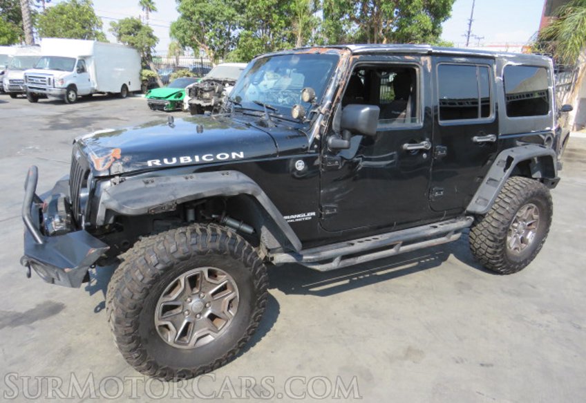 2014 Jeep Wrangler Unlimited - Image 2