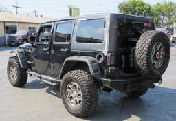 2014 Jeep Wrangler Unlimited - Image 8