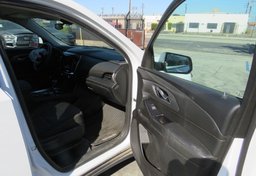 2020 Chevrolet Traverse - Image 17