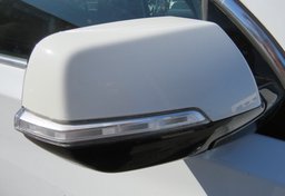 2020 Chevrolet Traverse - Image 14