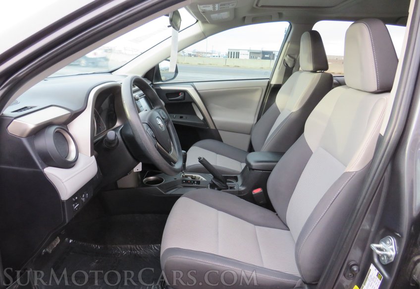 2013 Toyota RAV4 - Image 28