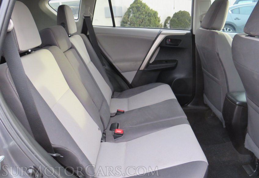 2013 Toyota RAV4 - Image 29