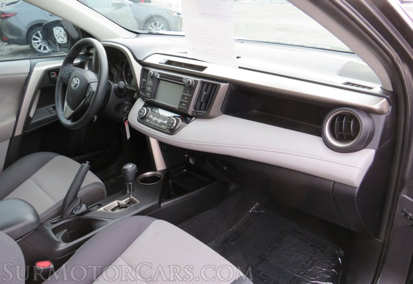 2013 Toyota RAV4 - Image 26