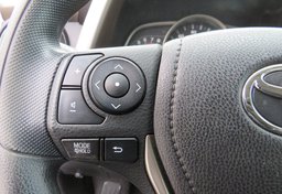 2013 Toyota RAV4 - Image 38