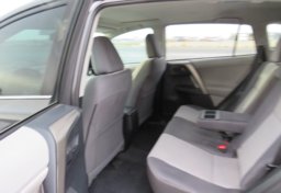 2013 Toyota RAV4 - Image 33