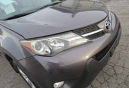 2013 Toyota RAV4 - Image 21