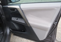 2013 Toyota RAV4 - Image 51