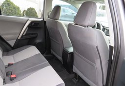 2013 Toyota RAV4 - Image 30