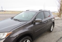 2013 Toyota RAV4 - Image 17