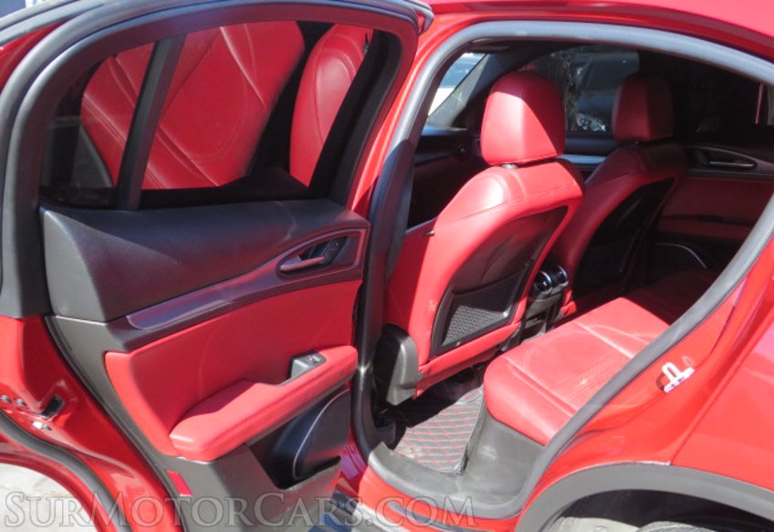 2018 Alfa Romeo Stelvio - Image 22