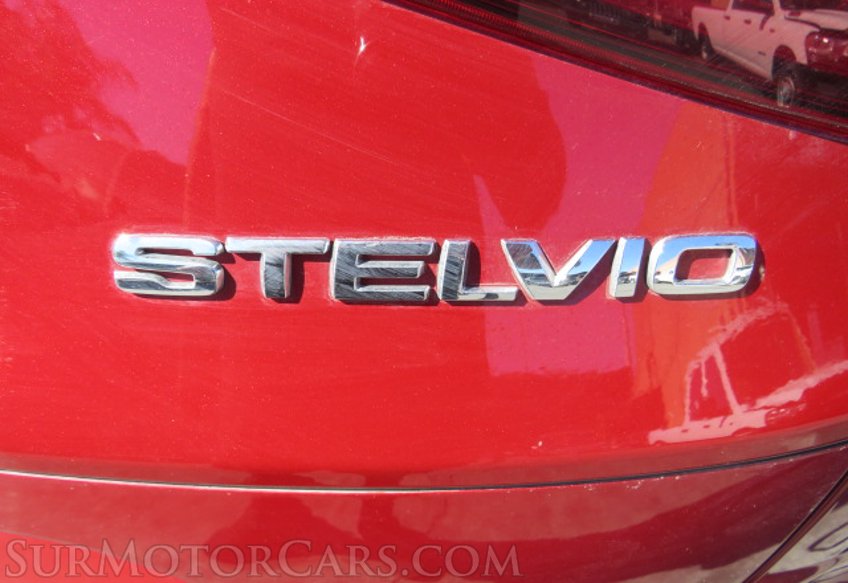 2018 Alfa Romeo Stelvio - Image 18