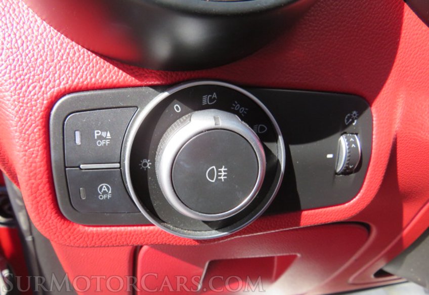 2018 Alfa Romeo Stelvio - Image 41