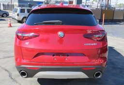 2018 Alfa Romeo Stelvio - Image 12