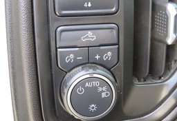 2020 Chevrolet Silverado 3500HD - Image 39