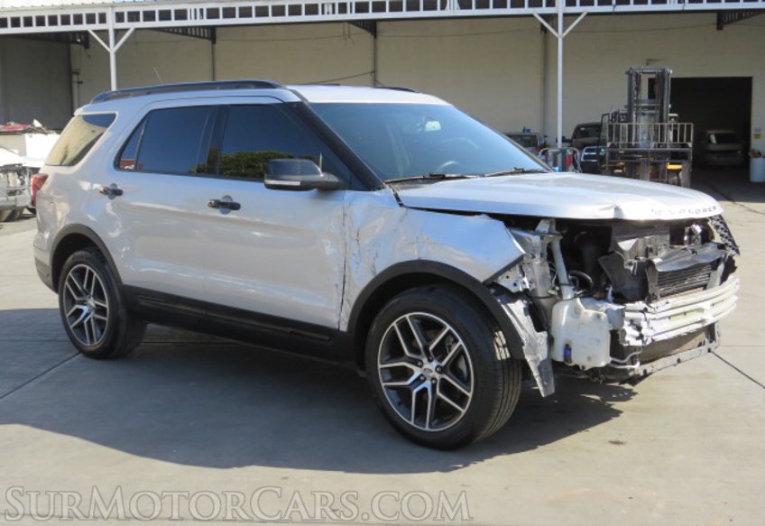 2019 Ford Explorer - Image 4