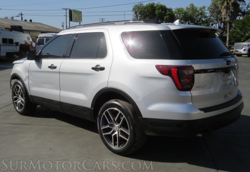 2019 Ford Explorer - Image 9