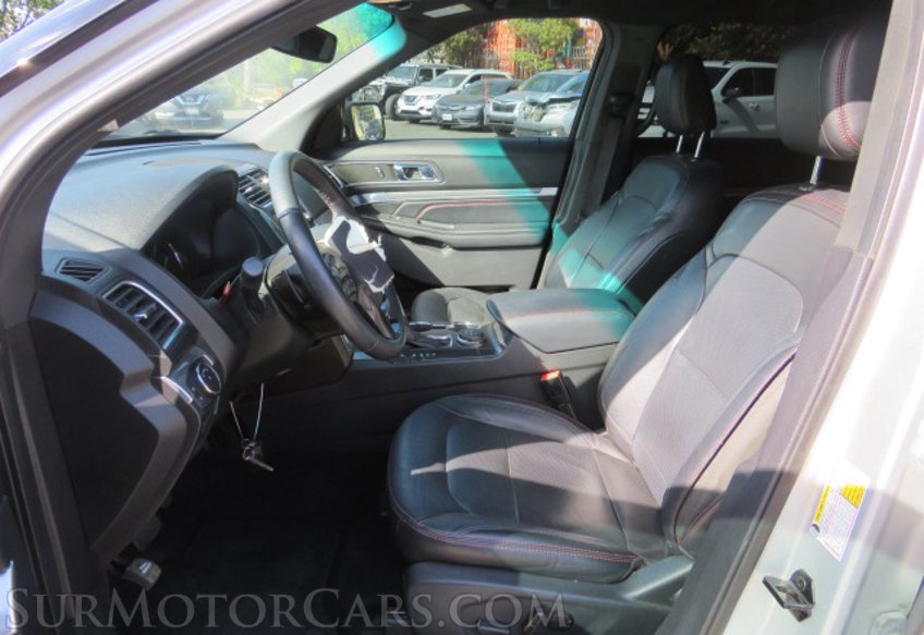 2019 Ford Explorer - Image 23