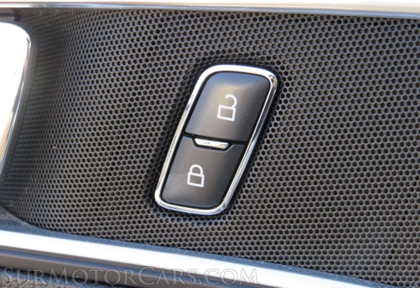 2019 Ford Explorer - Image 46