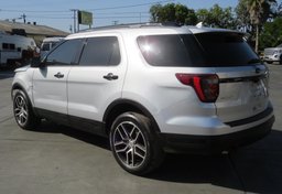 2019 Ford Explorer - Image 9
