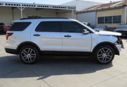 2019 Ford Explorer - Image 6