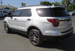 2019 Ford Explorer - Image 7