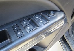 2018 Chevrolet Colorado - Image 38