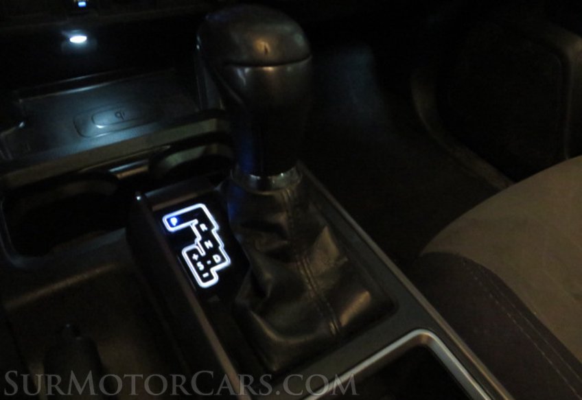 2022 Toyota Tacoma - Image 39