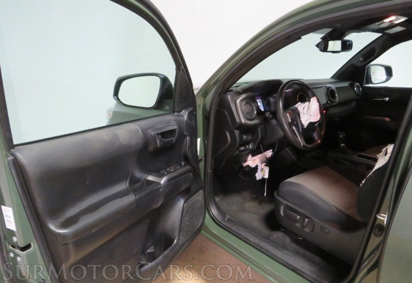 2022 Toyota Tacoma - Image 22