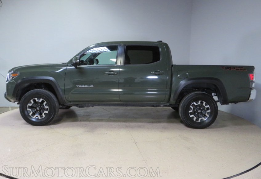 2022 Toyota Tacoma - Image 9
