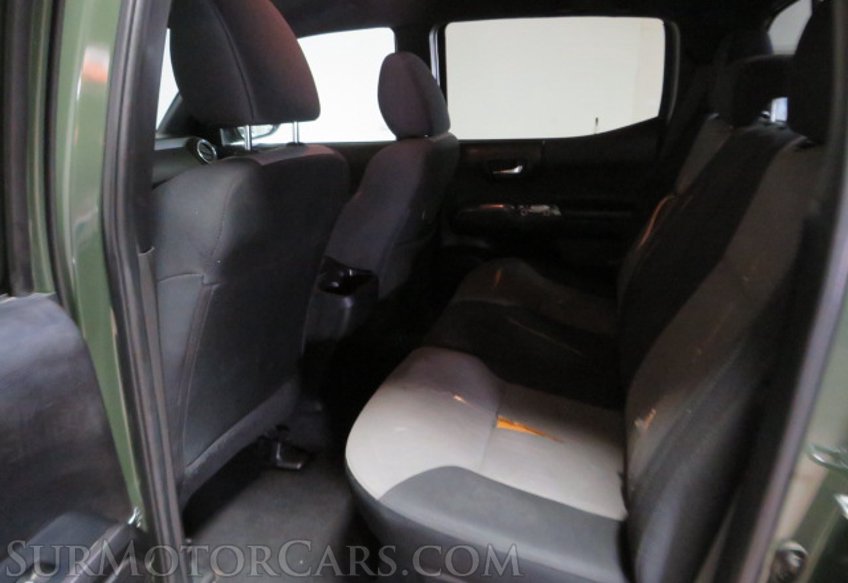 2022 Toyota Tacoma - Image 27