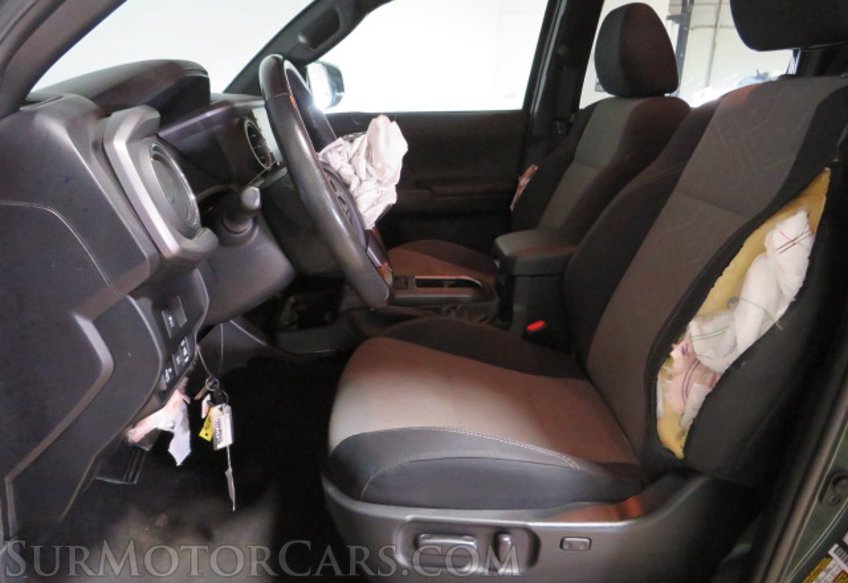 2022 Toyota Tacoma - Image 19