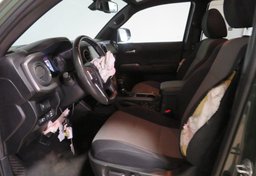 2022 Toyota Tacoma - Image 20