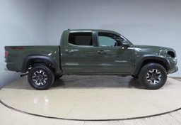 2022 Toyota Tacoma - Image 10