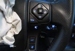 2022 Toyota Tacoma - Image 32