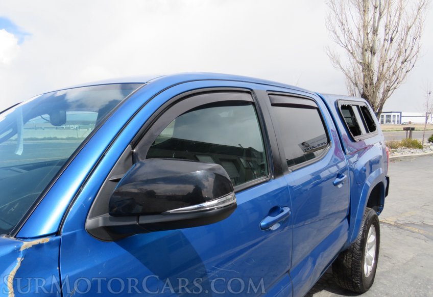 2017 Toyota Tacoma - Image 14