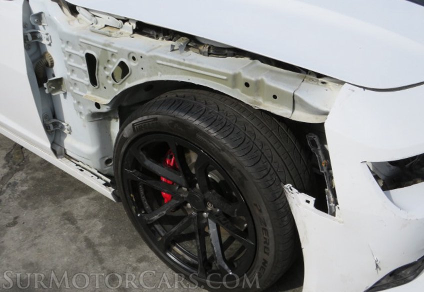 2014 Chevrolet Camaro - Image 5