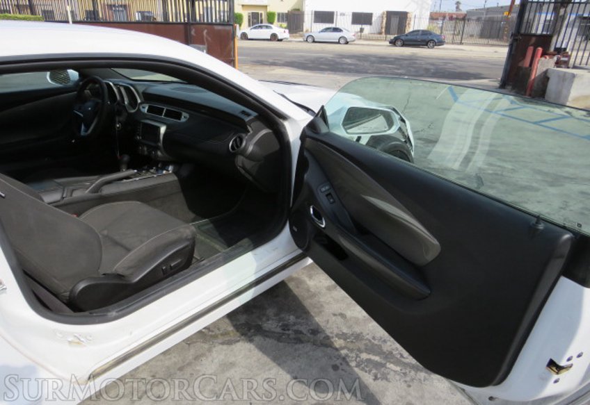 2014 Chevrolet Camaro - Image 20