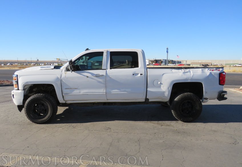 2017 Chevrolet Silverado 2500HD - Image 9