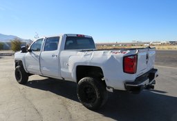 2017 Chevrolet Silverado 2500HD - Image 8