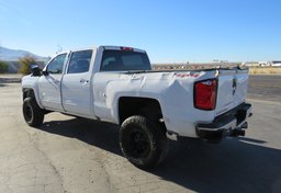 2017 Chevrolet Silverado 2500HD - Image 6