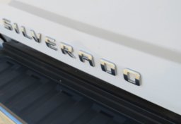 2017 Chevrolet Silverado 2500HD - Image 22