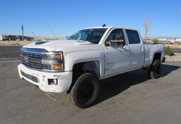 2017 Chevrolet Silverado 2500HD - Image 2
